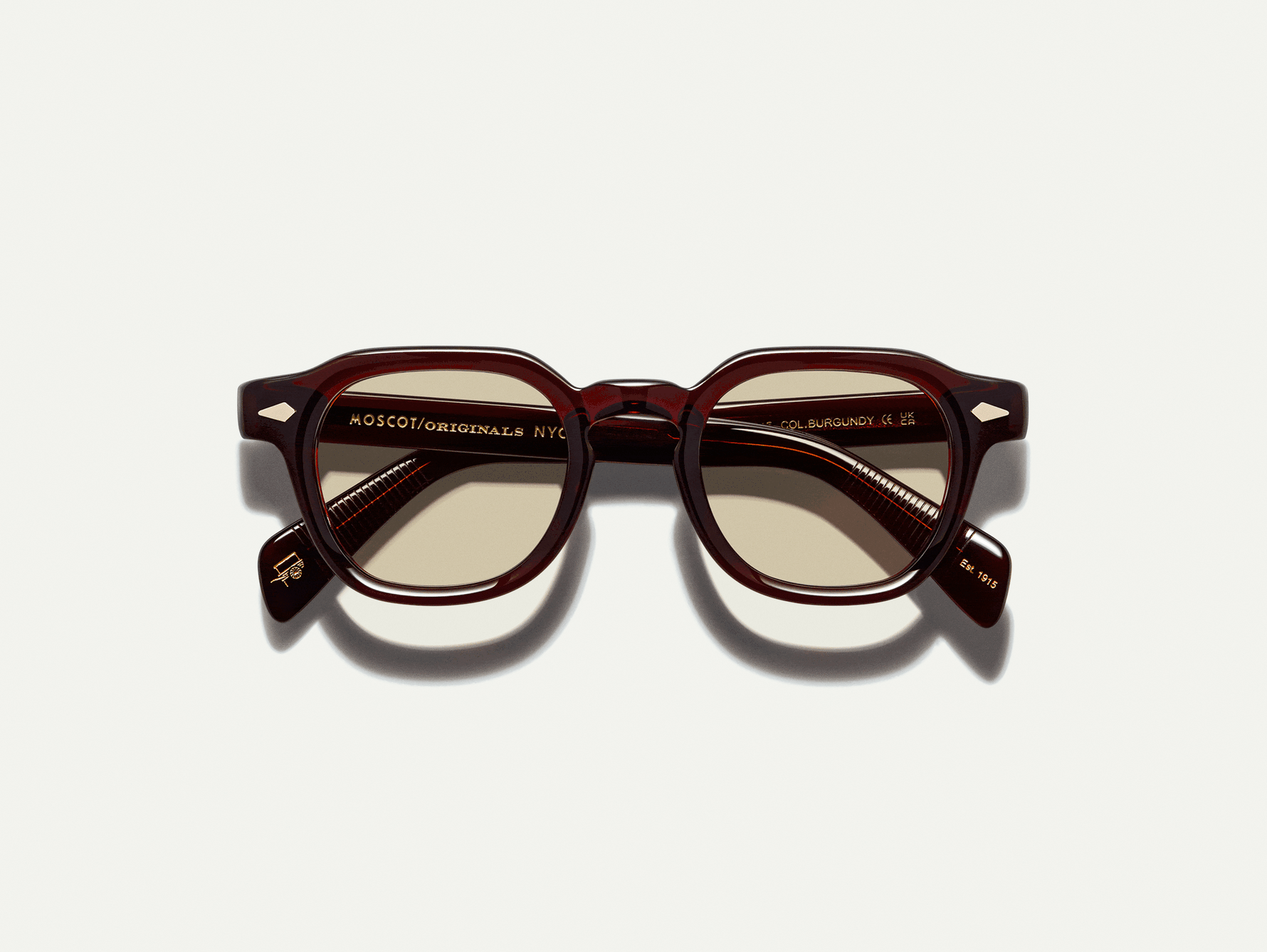 #color_burgundy | Il modello DOLT in Burgundy con lenti AMBER+